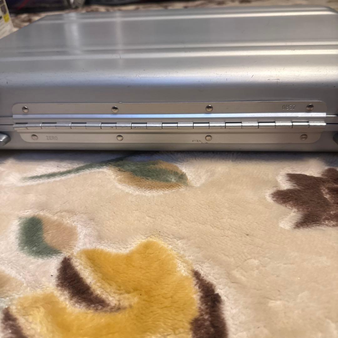 ゼロハリバートン ZERO HALLIBURTON アタッシュケース