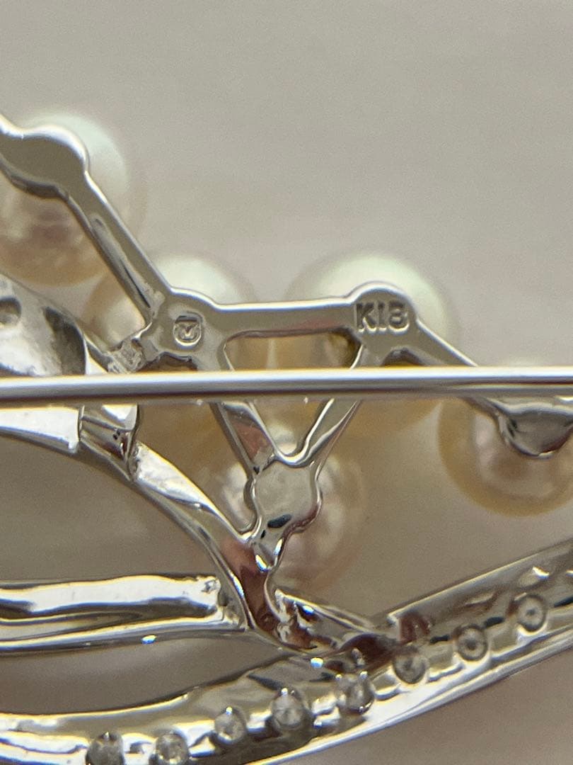 ミキモト　WGK18 パール×ダイヤ　ブローチ　美品