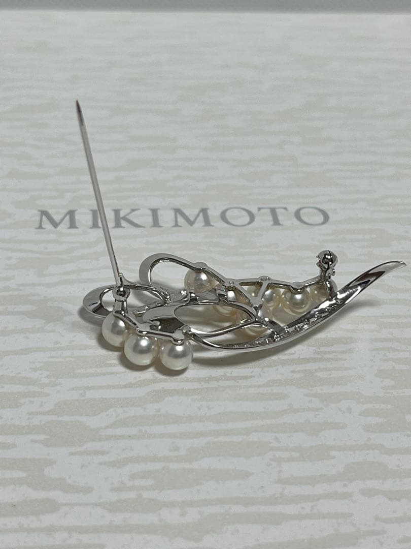 ミキモト　WGK18 パール×ダイヤ　ブローチ　美品