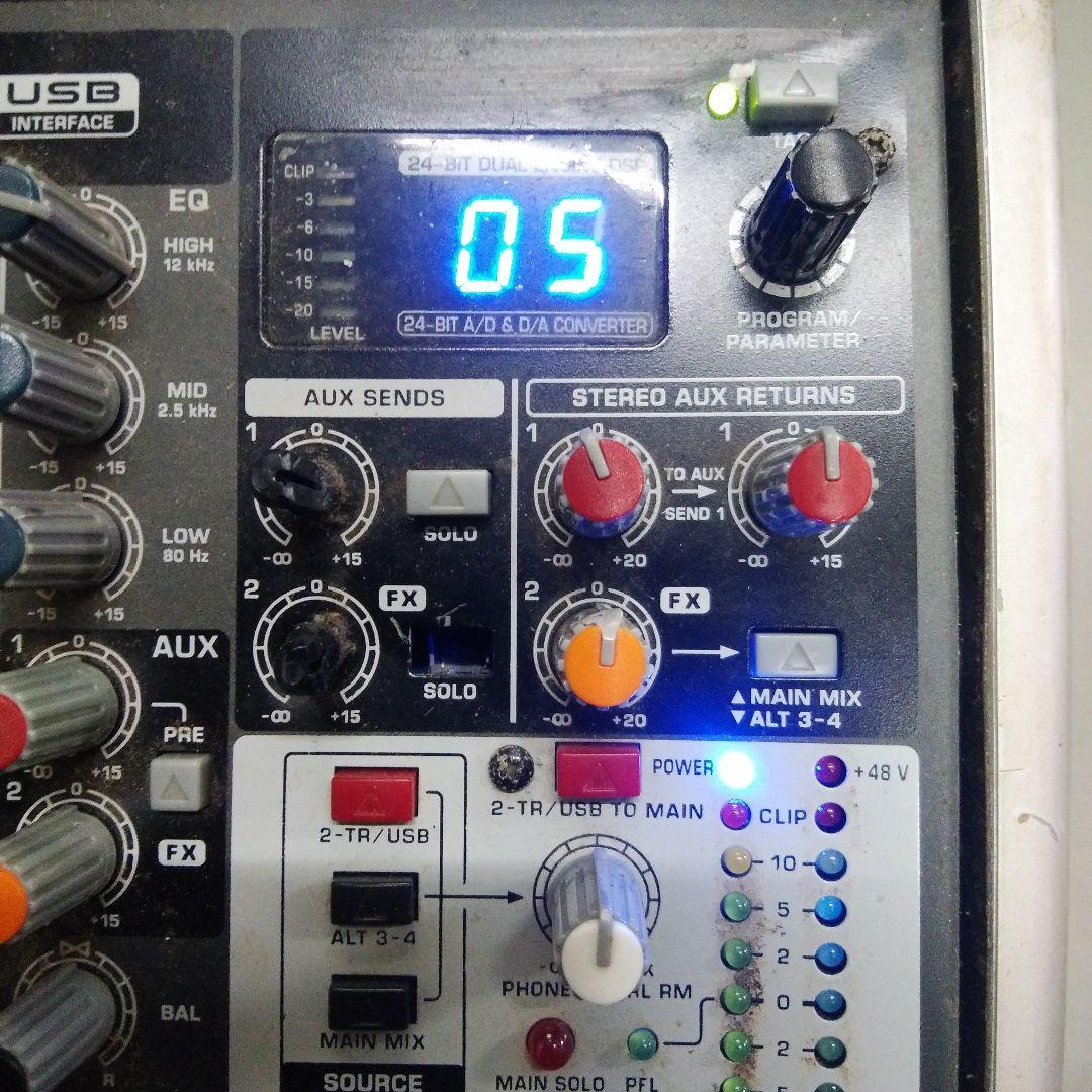 BEHRINGER XENYX X1204USB アナログミキサー(ジャンク品)