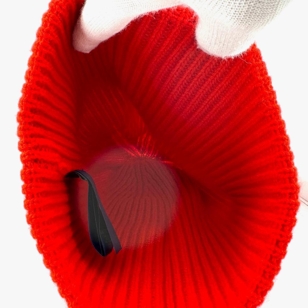 ルイヴィトン M77868 ビーニー LV ヘッドライン ニットキャップ 赤