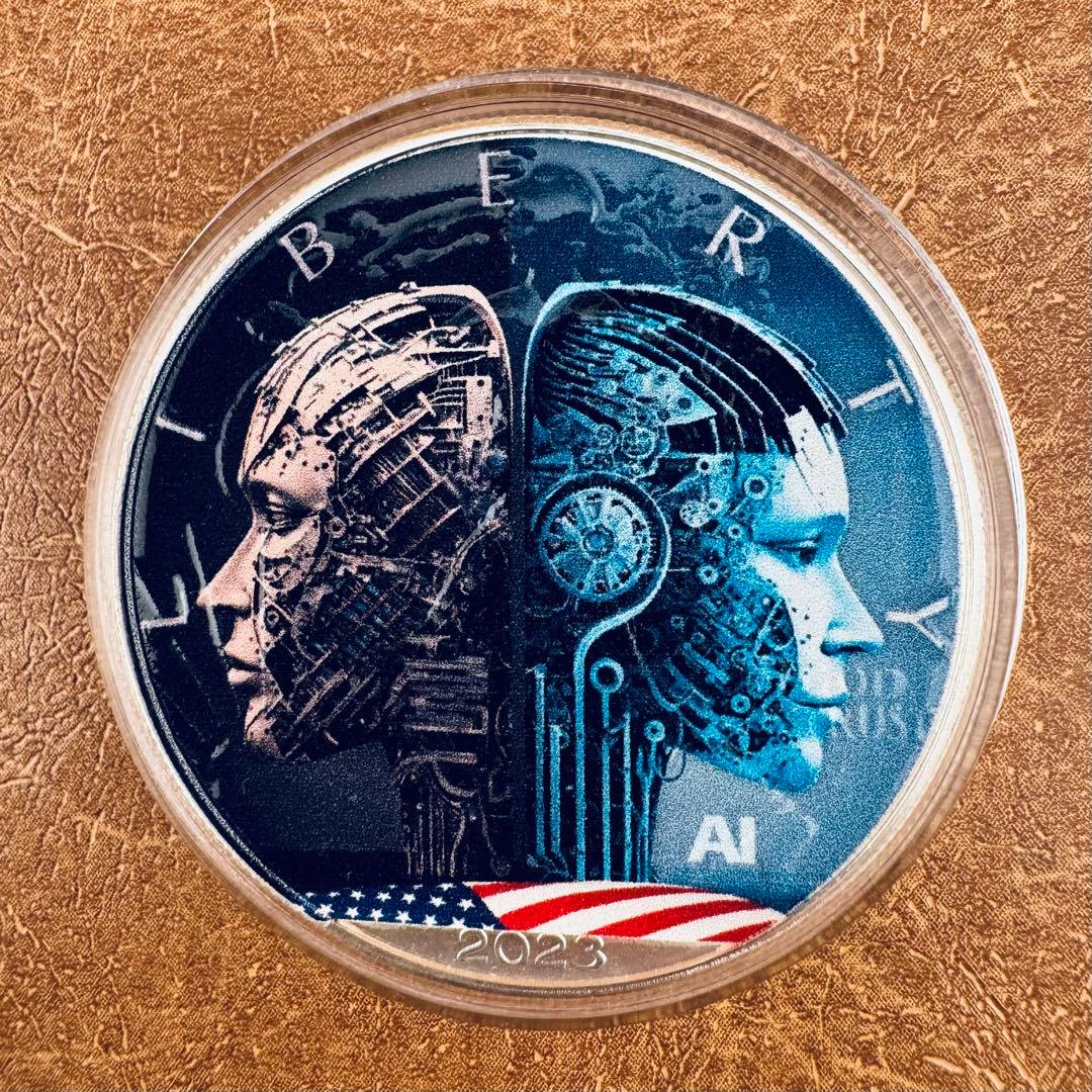 アメリカ イーグル 銀貨 AI 人か機械か カラー