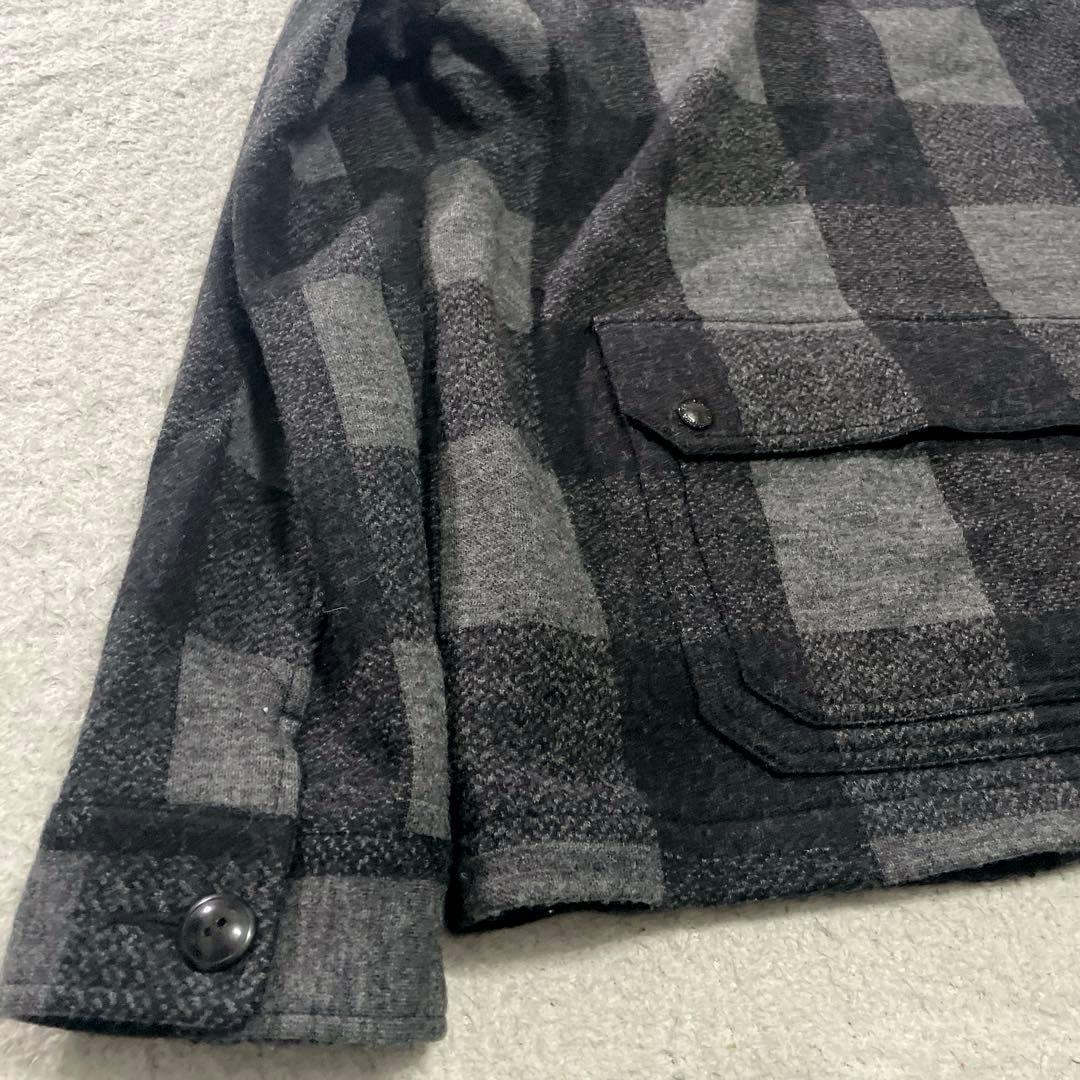 美品　ビームスプラス　フード付きハンティングジャケット　マッキーノジャケット　M