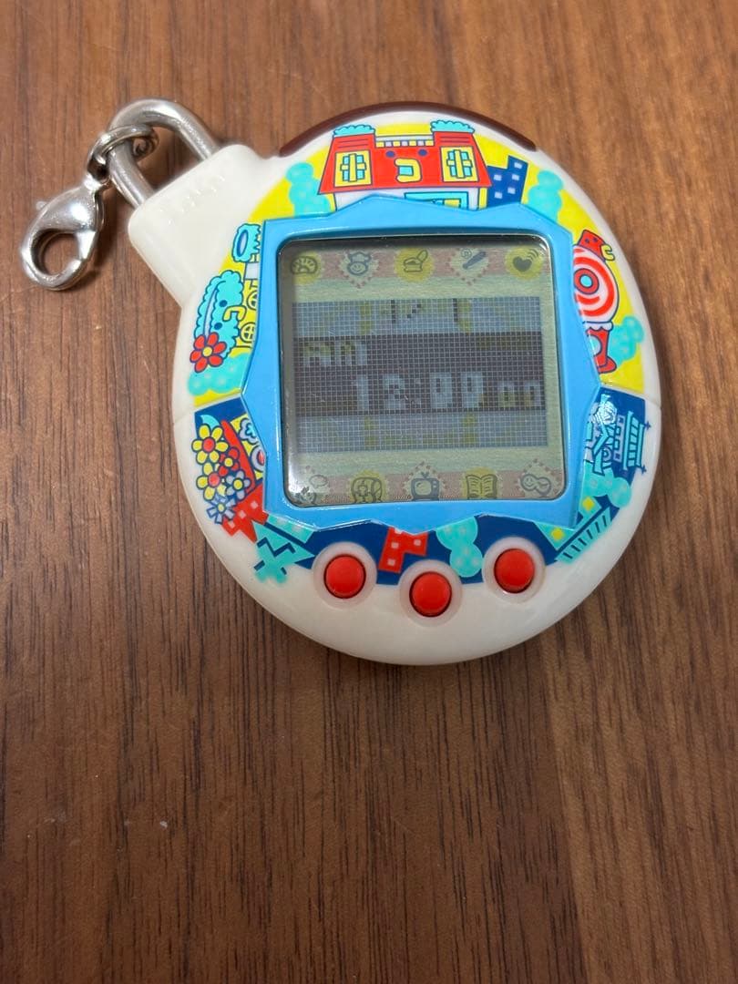 いぇー！ふぁみりーイロイロ！　たまごっちプラス　ふぁみたまおうち　かぎなし