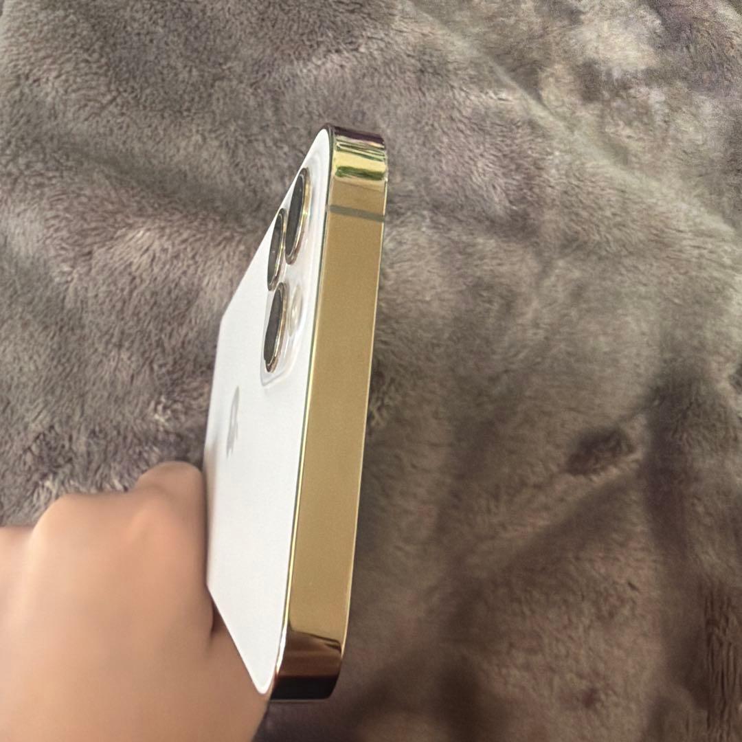 iPhone12pro ゴールド