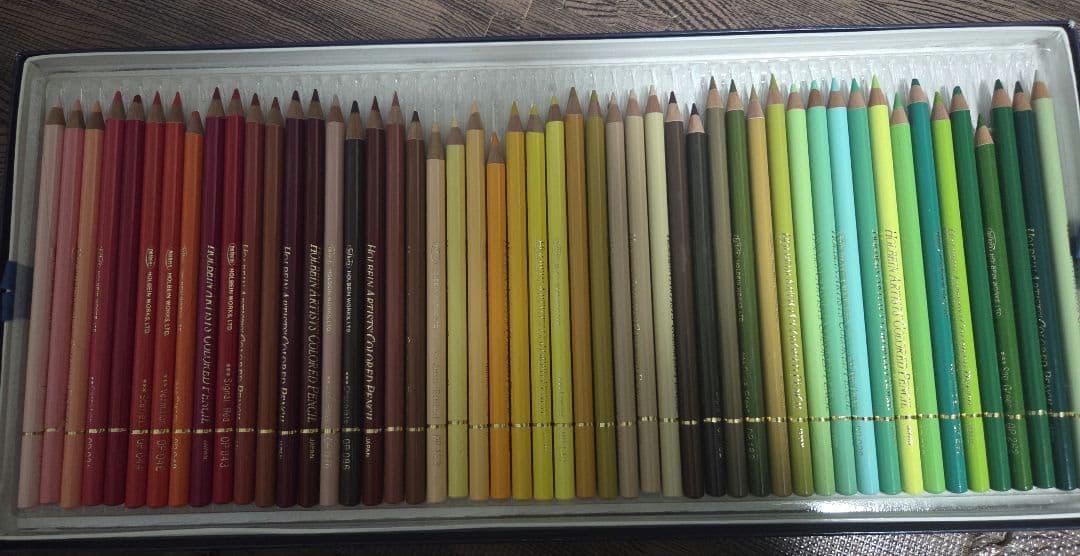 【sakura】ホルベイン アーチスト色鉛筆 100色 紙箱