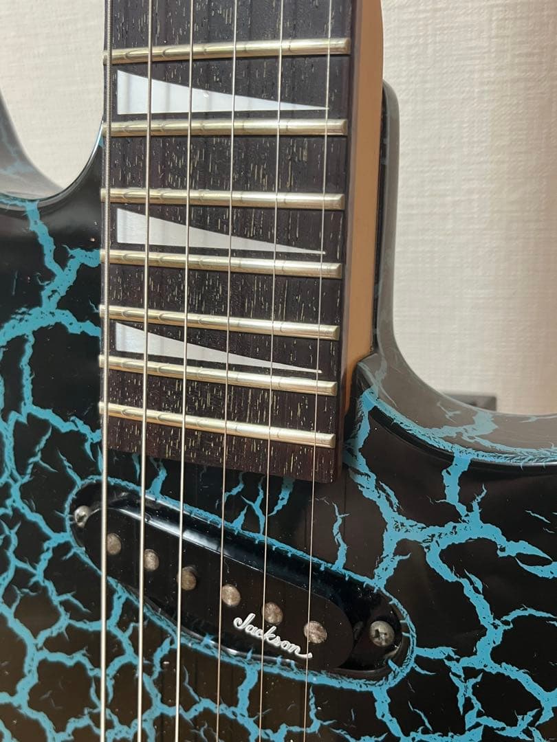 Charvel ディンキー　ブルークラックル　シャークインレイ　フロイドローズ