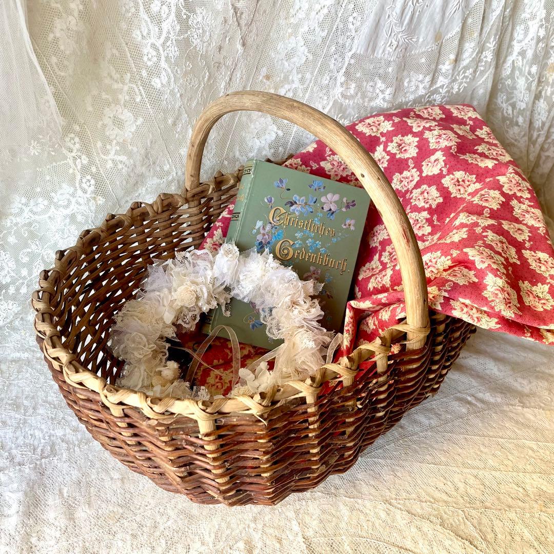 アンティークパニエ　ハンドル付き籠　フランスアンティーク　かごカゴ　赤ずきん