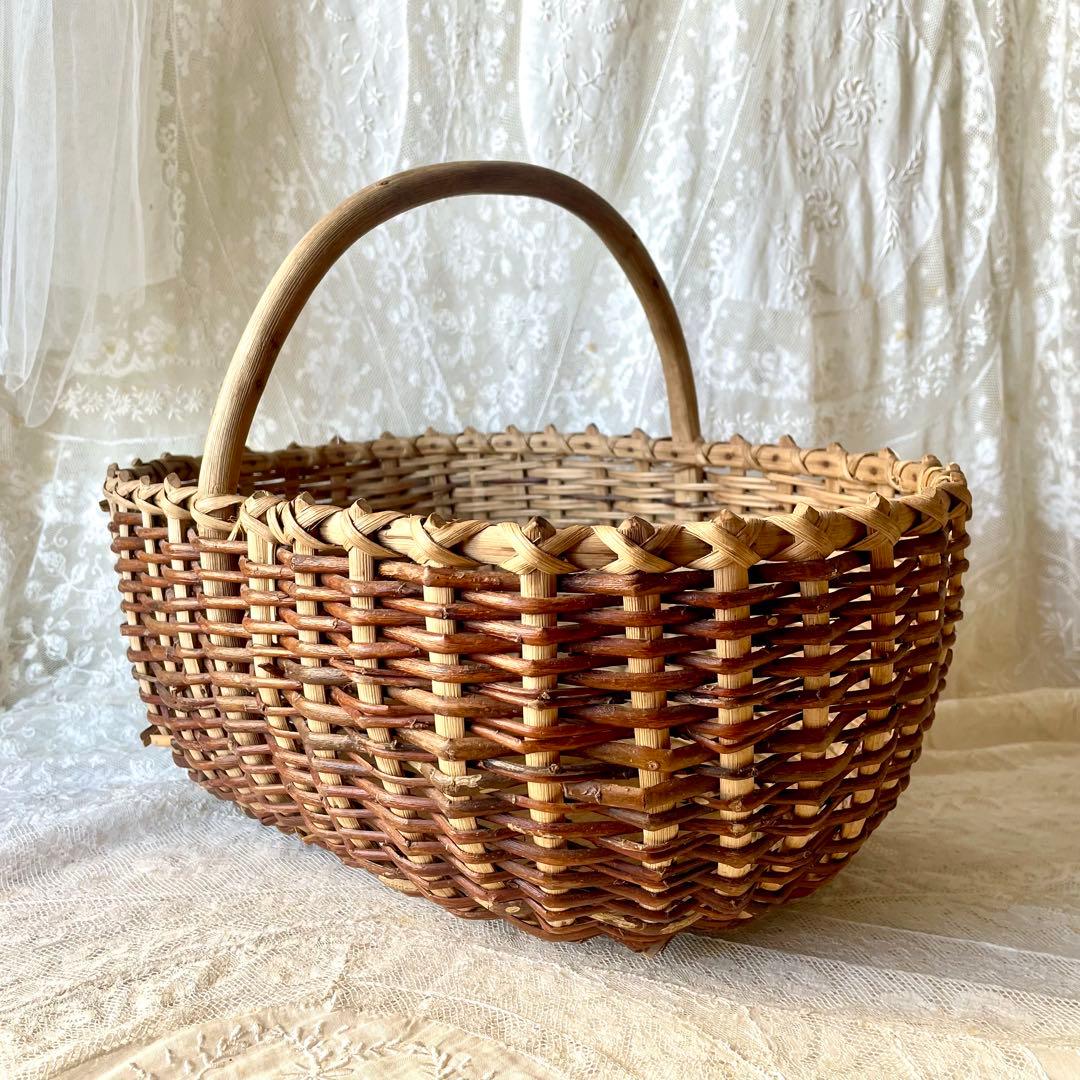アンティークパニエ　ハンドル付き籠　フランスアンティーク　かごカゴ　赤ずきん