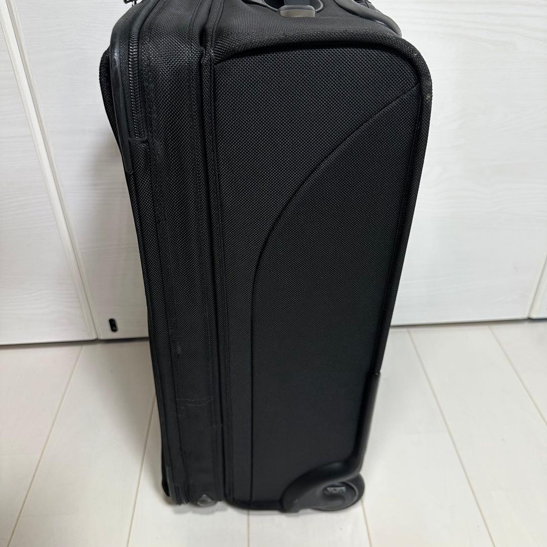 TUMI トゥミナイロン カーフ レザー キャリーケース　ビジネスかばん
