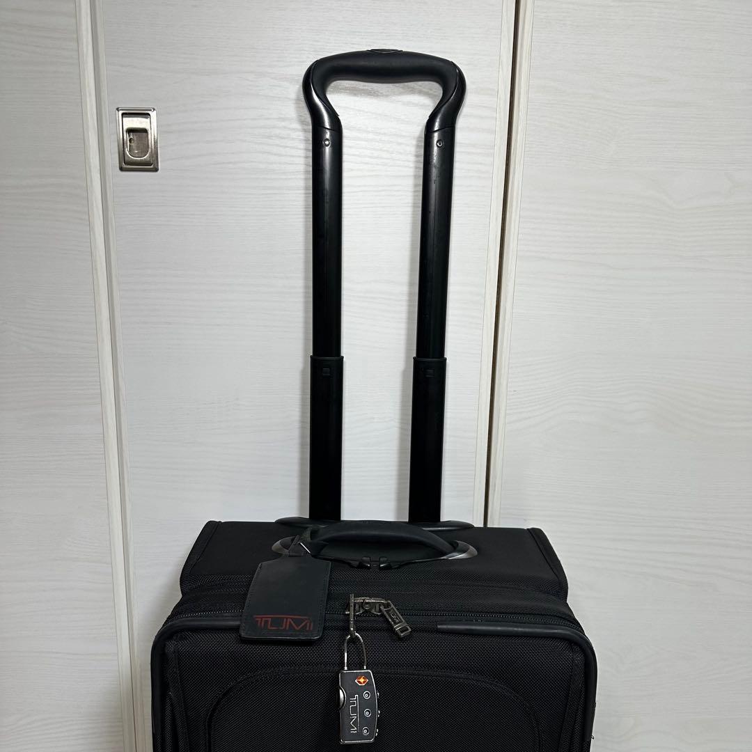 TUMI トゥミナイロン カーフ レザー キャリーケース　ビジネスかばん
