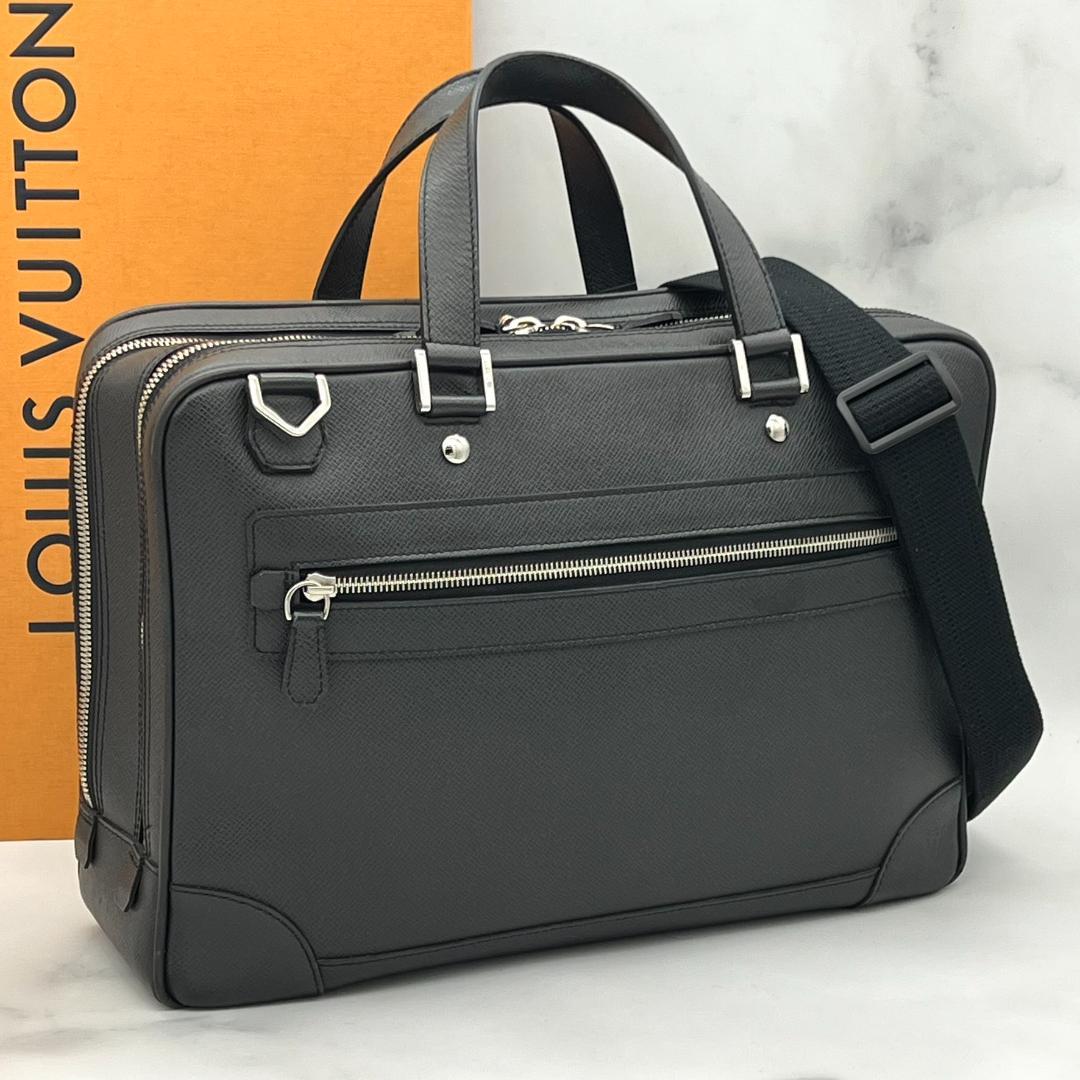 ルイヴィトン アレクサンダー タイガ ダークグレー ビジネス 斜め掛け シルバー