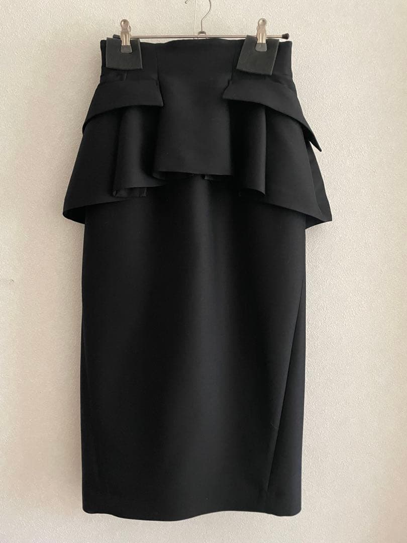 ゼラニウム⭐︎さま　SHE Tokyo Christina black 36