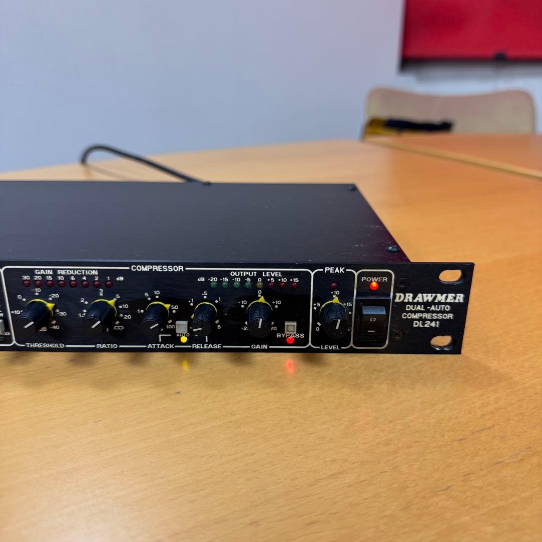 DRAWMER DL241 デュアルオートコンプレッサー