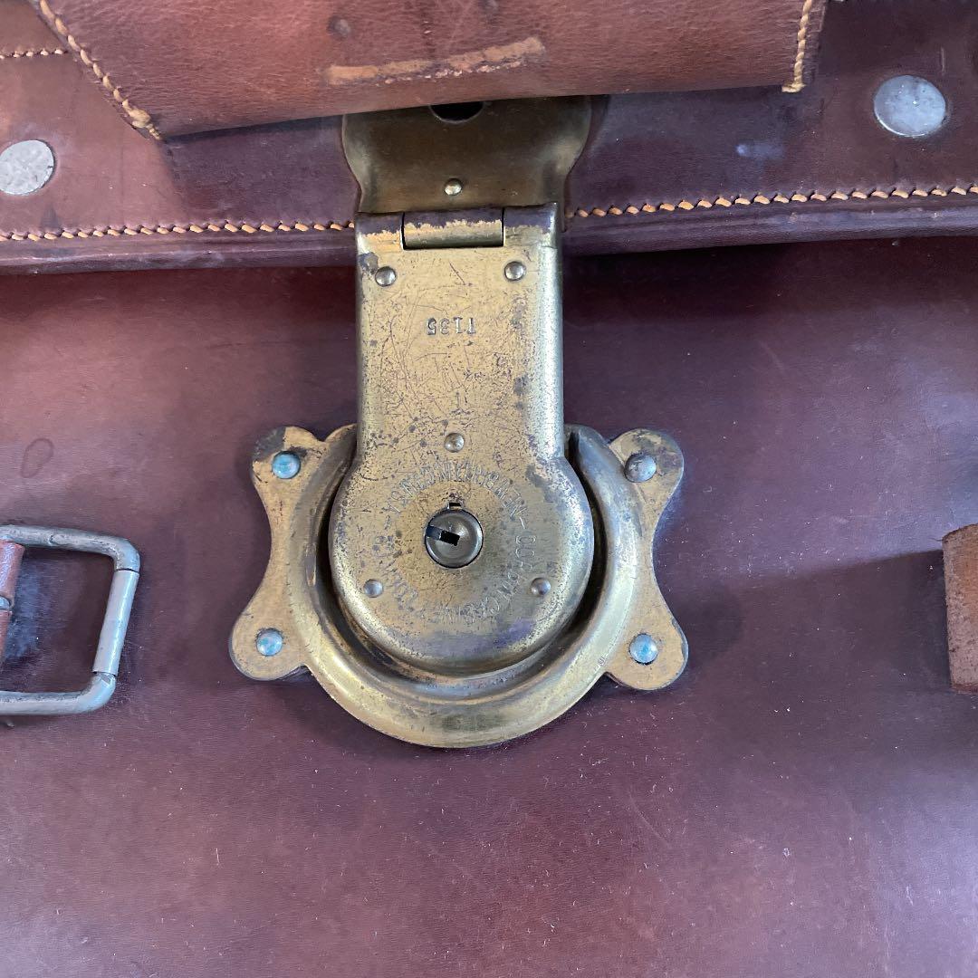 インテリア　オブジェ　アンティーク　トランクケース