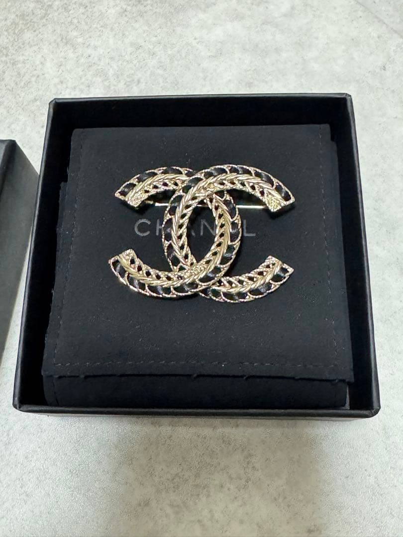最終価格　期間限定出品　CHANEL シャネル　ブローチ　確実正規品