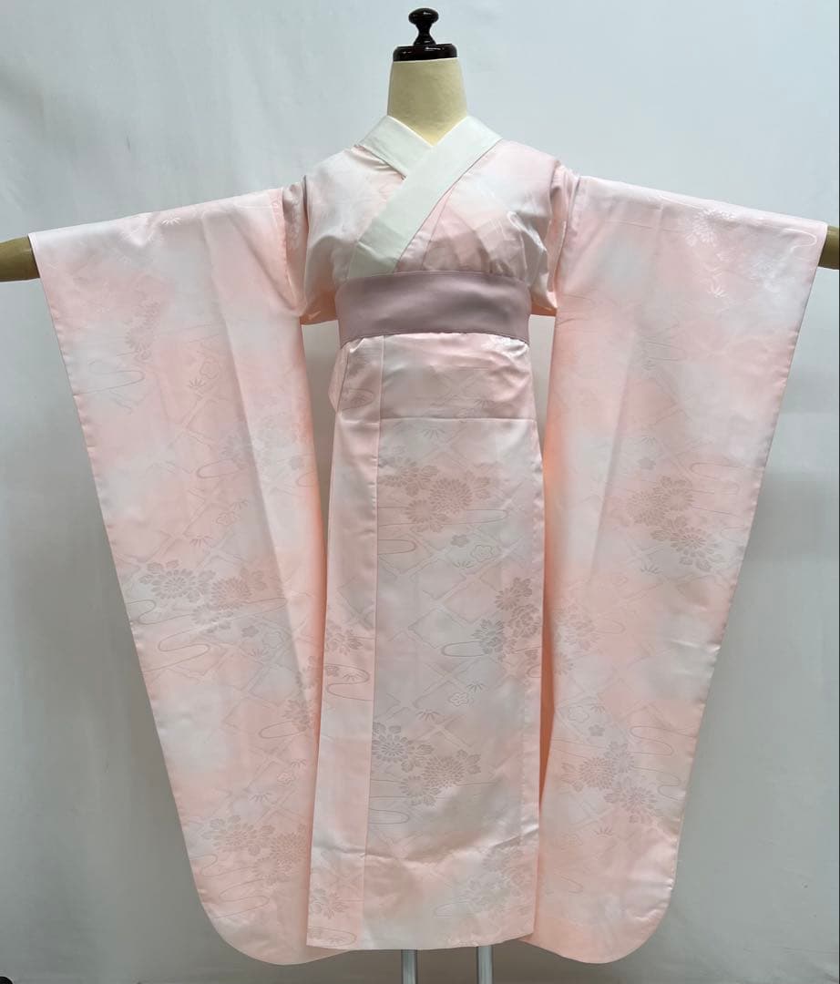 振り袖　フルセット　長襦袢付　成人式　金彩加工　刺繍入り　金通し　673