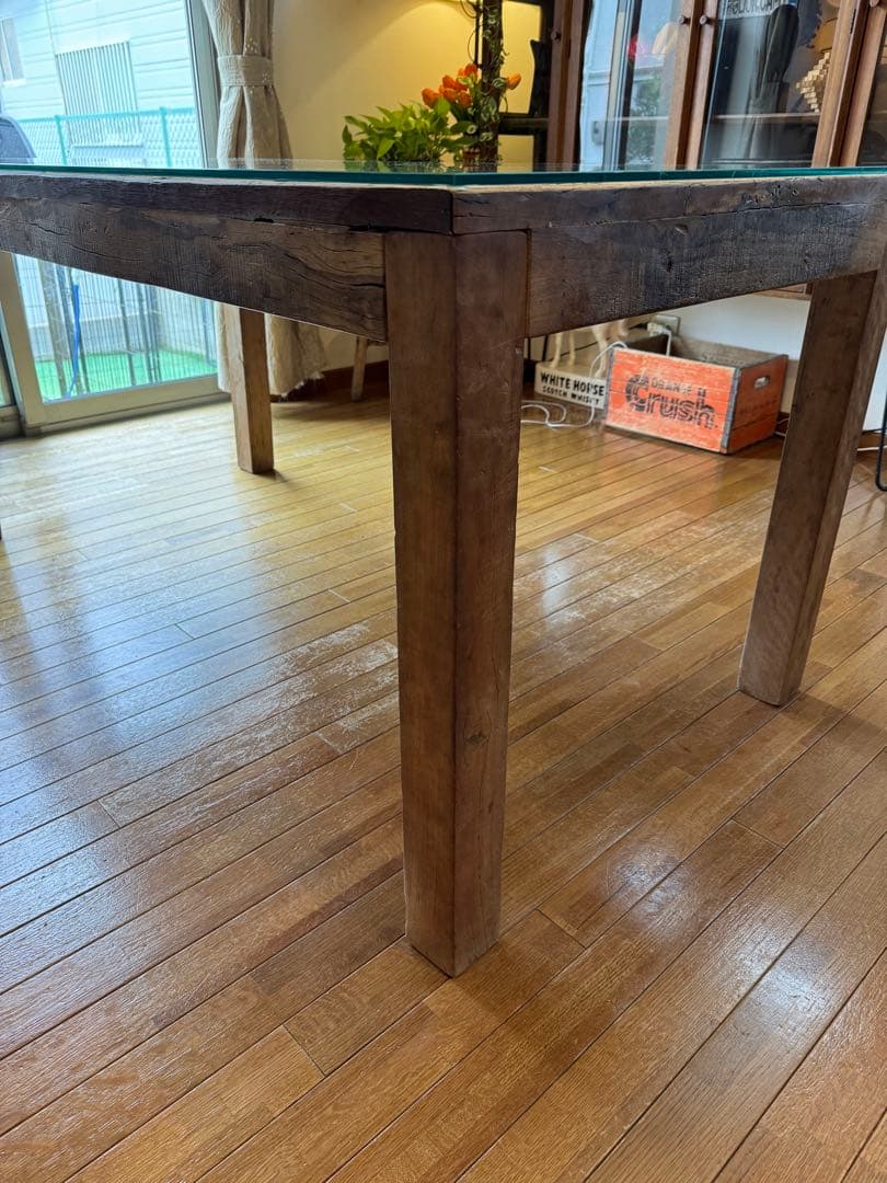 KARE （カレ） ダイニングテーブル 4人 〜6人掛け