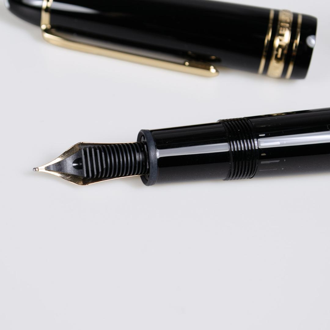 【美品】モンブラン 万年筆 マイスターシュテュック146ル・グラン ot004