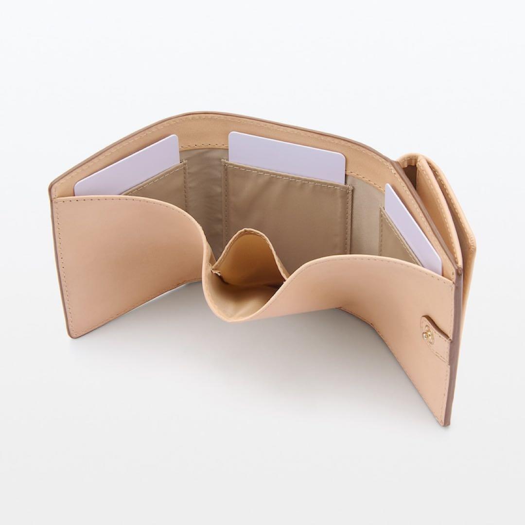 新品★無印良品★イタリア産ヌメ革　三つ折り財布 ★★