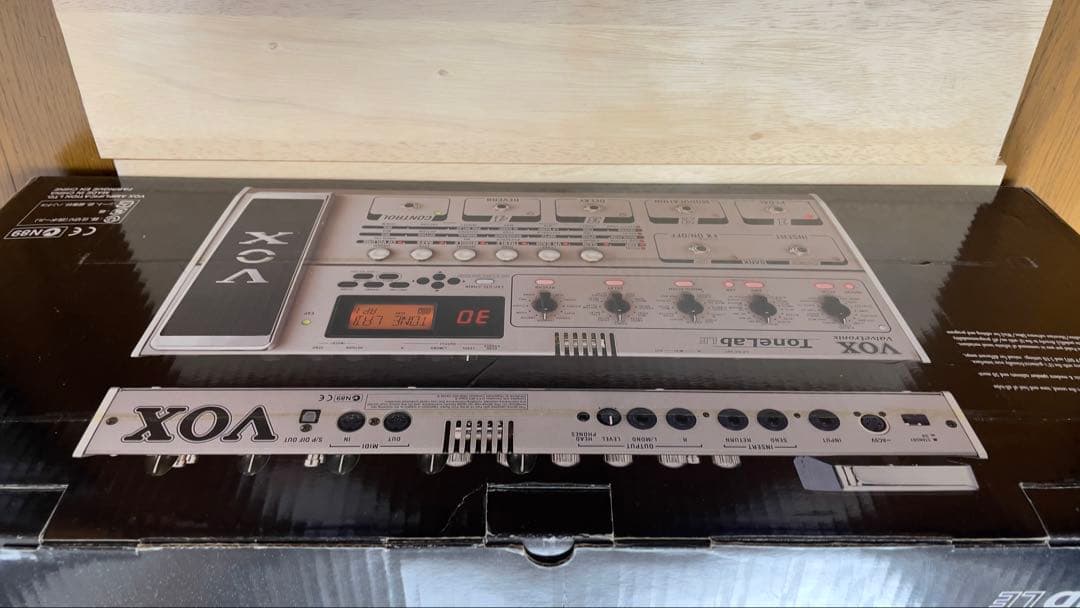 VOX ヴォックス 真空管搭載 マルチ・エフェクター ToneLab LE