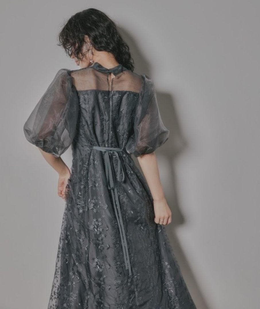 niana ニアナ オーガンジーパフスリーブ刺繍レース S 結婚式