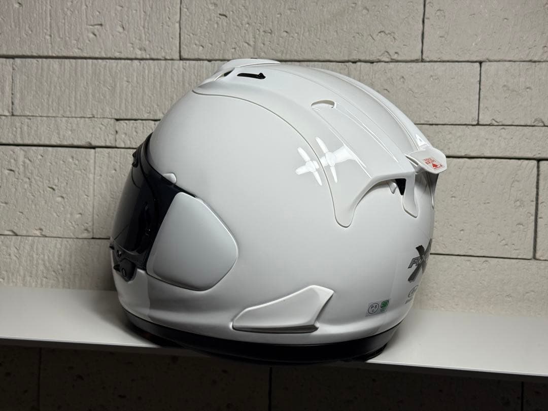 アライ(Arai) RX-7X ソリッドホワイト　（61.62センチ）