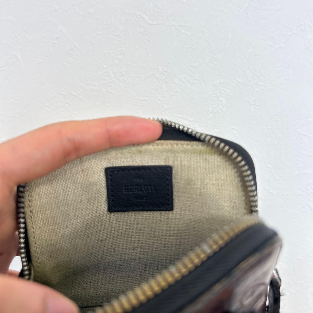 Berluti /コンパクトポーチ/レザー