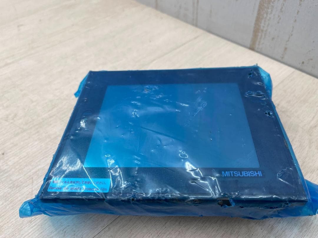 三菱 グラフィックオペレーションターミナル A951GOT-QLBD DC24V