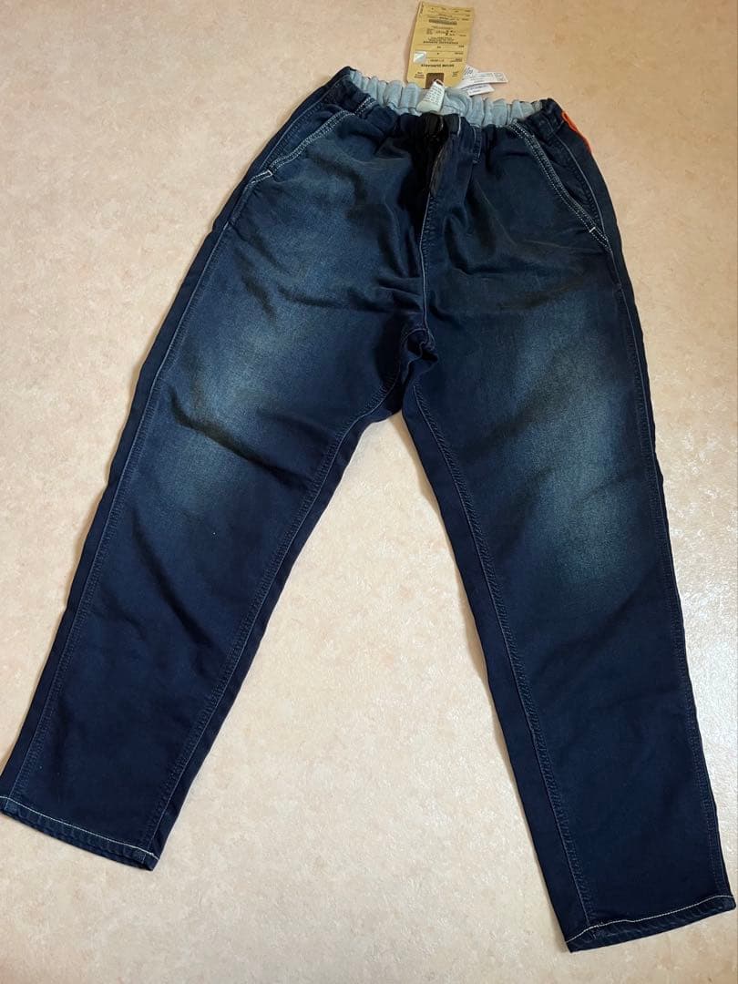 デニム＆ダンガリー　新品タグ付　ミッキー　デニムパンツ　02