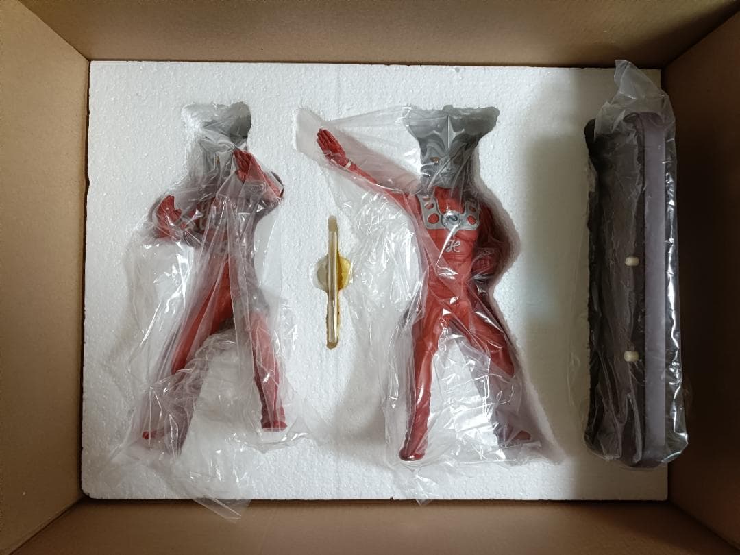 リアル・マスター・コレクション／ウルトラマンレオ／レオ＆アストラ