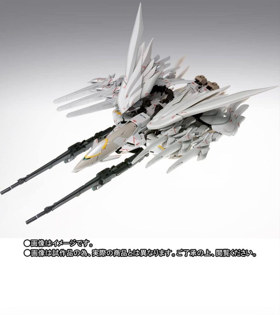 海外プラモデル　スノーガンダム1/100