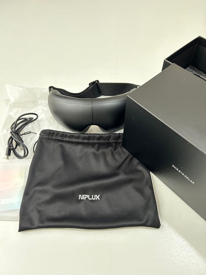 ボディ・フェイスケア NIPLUX EMS EYE RELAX