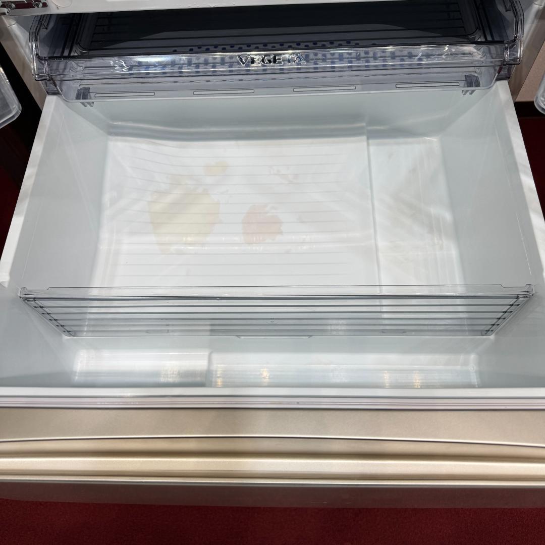 東京23区送料無料　極美品東芝6ドア冷蔵庫　551L製氷機有　GR-S550FZ