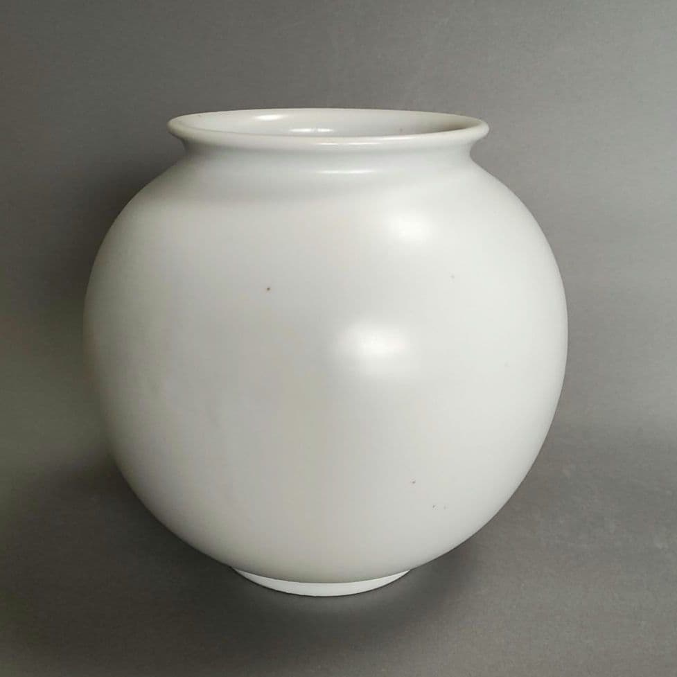 廣州窯　白磁壺　李朝　高麗　韓国　月壺