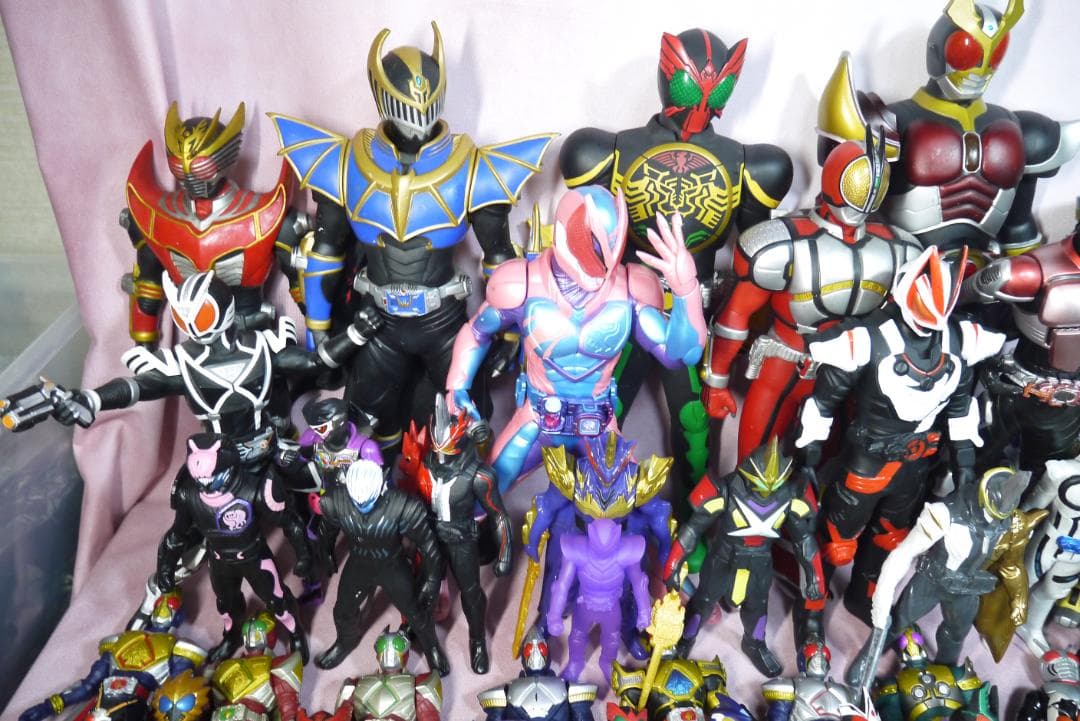 ライダーヒーローシリーズ　ビッグサイズソフビフィギュア　130体セット