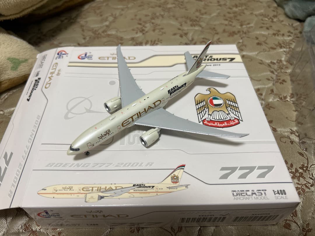 エティハド Boeing 777-200LR 1/400