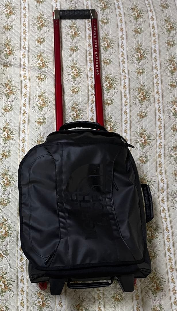 ば*ん様 THE NORTH FACE キャリー ローリングサンダー 22 廃番