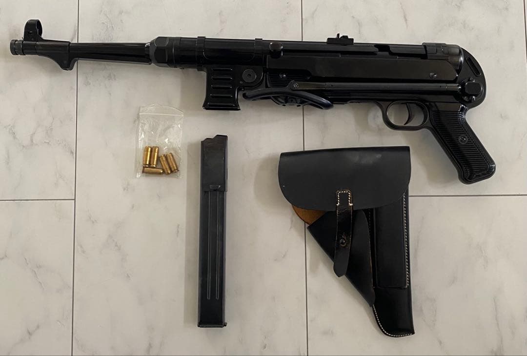 マルシン　mp40 モデルガン　樹脂製　ワルサーp38 ホルスター
