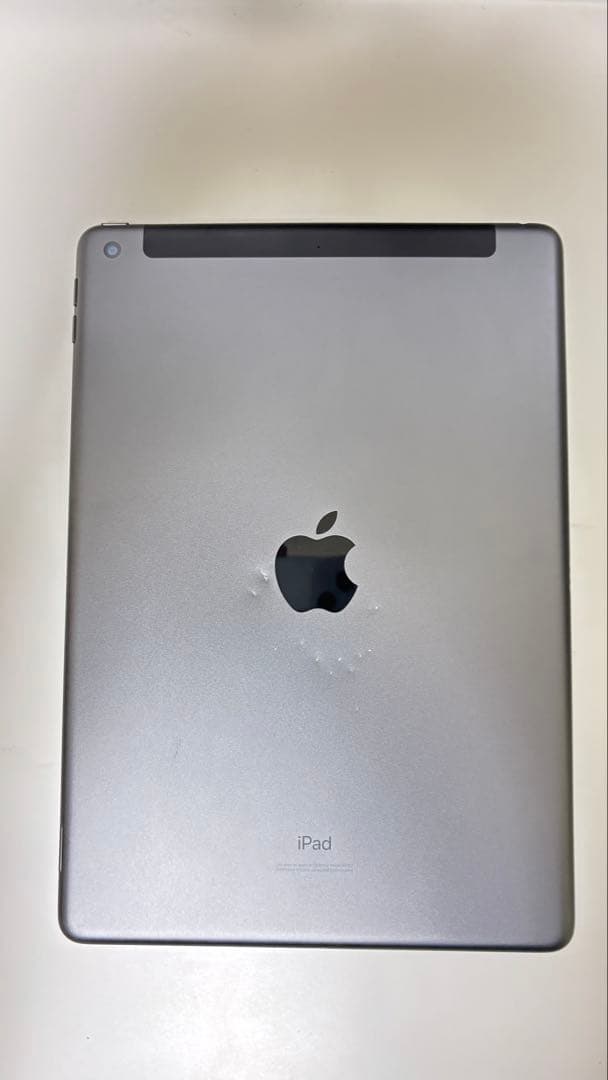 Apple iPad 第8世代10.2インチ スペースグレー 本体 元デモ機