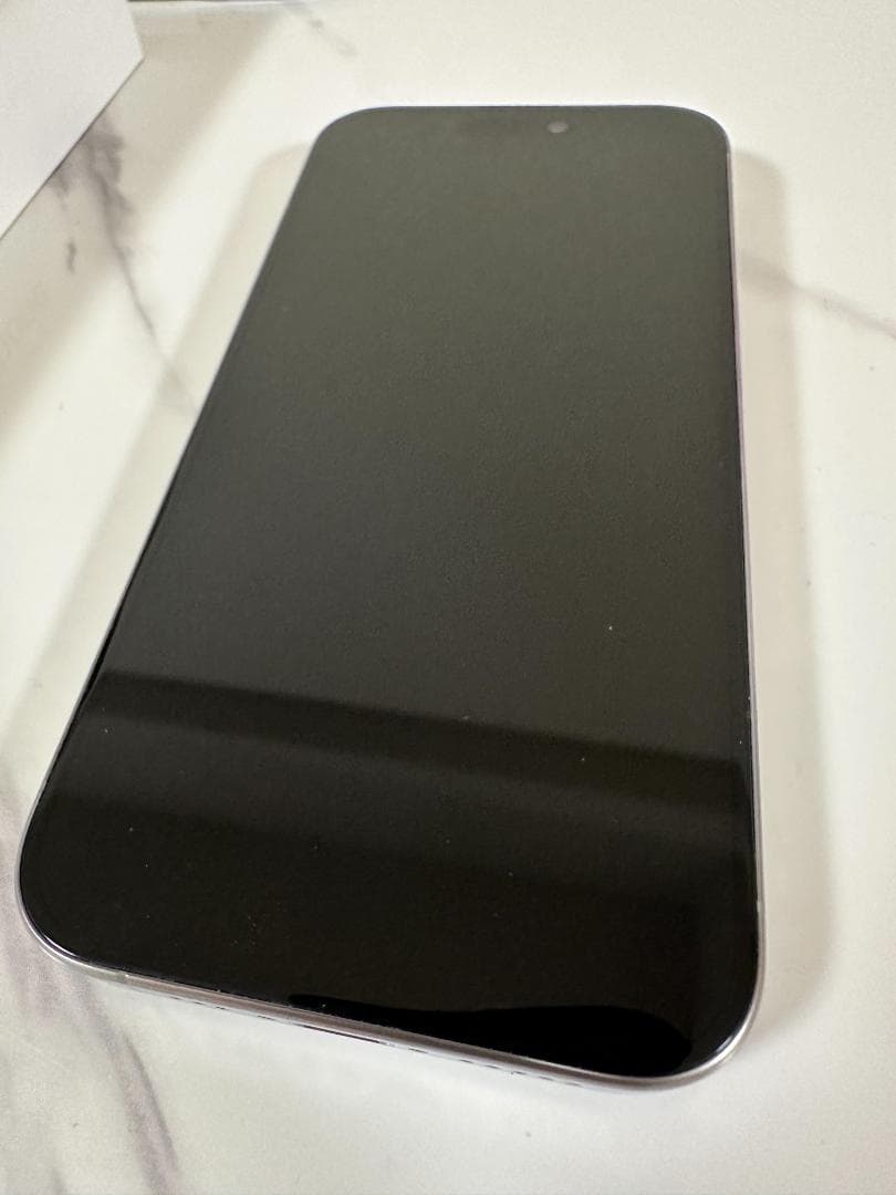 値下★美品★iPhone 15 Pro 本体★（128GB）ナチュラルチタニウム