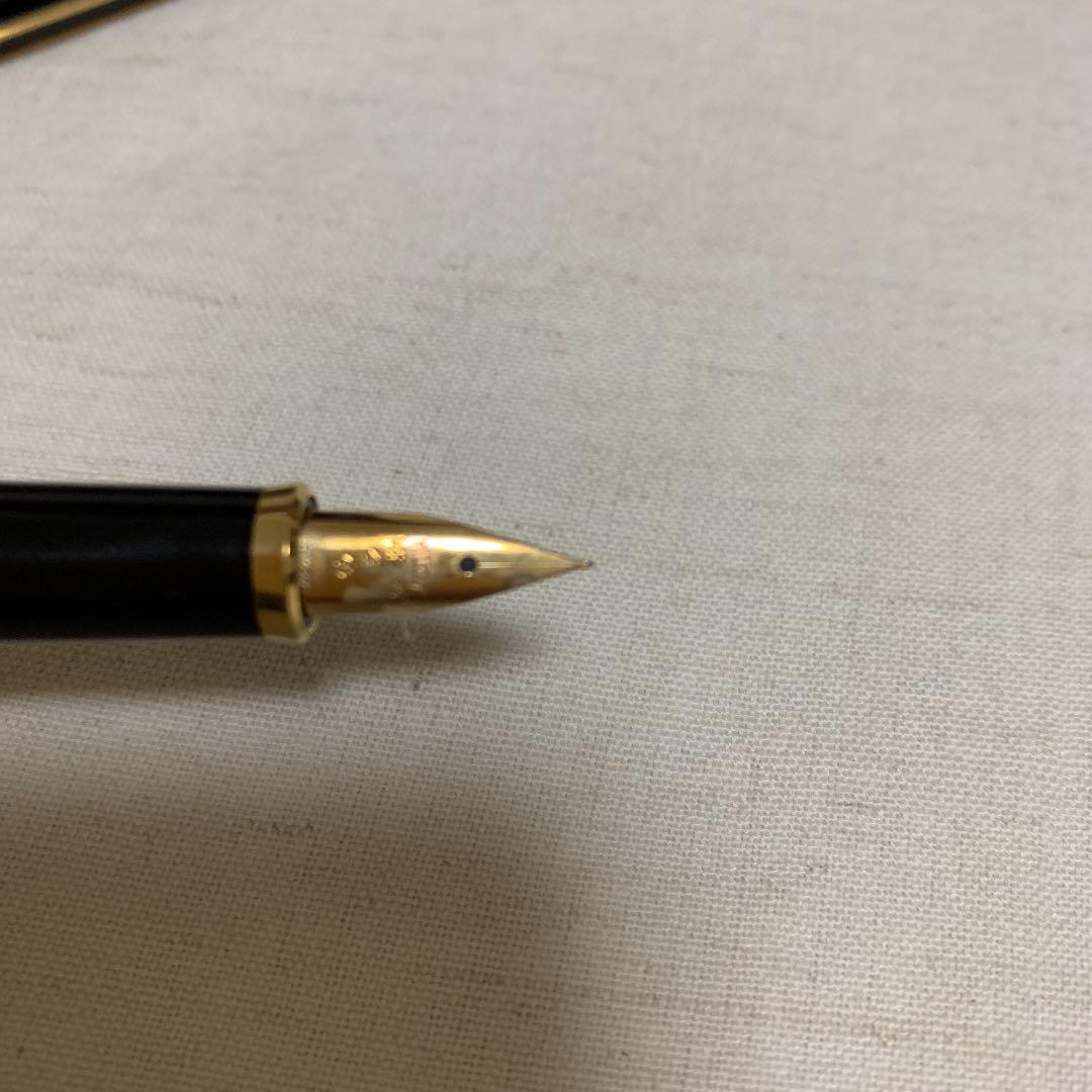 PILOT  セレモ  ブラック<F> 万年筆