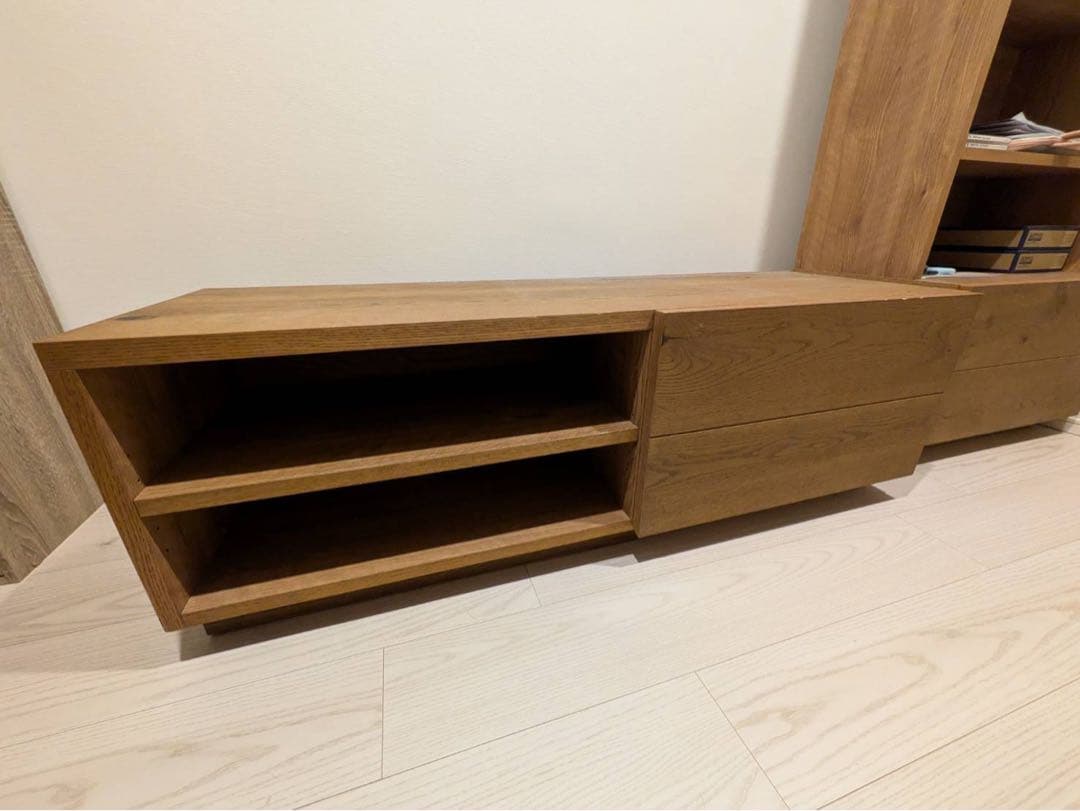 梅雨さん【unico アディ】テレビボード