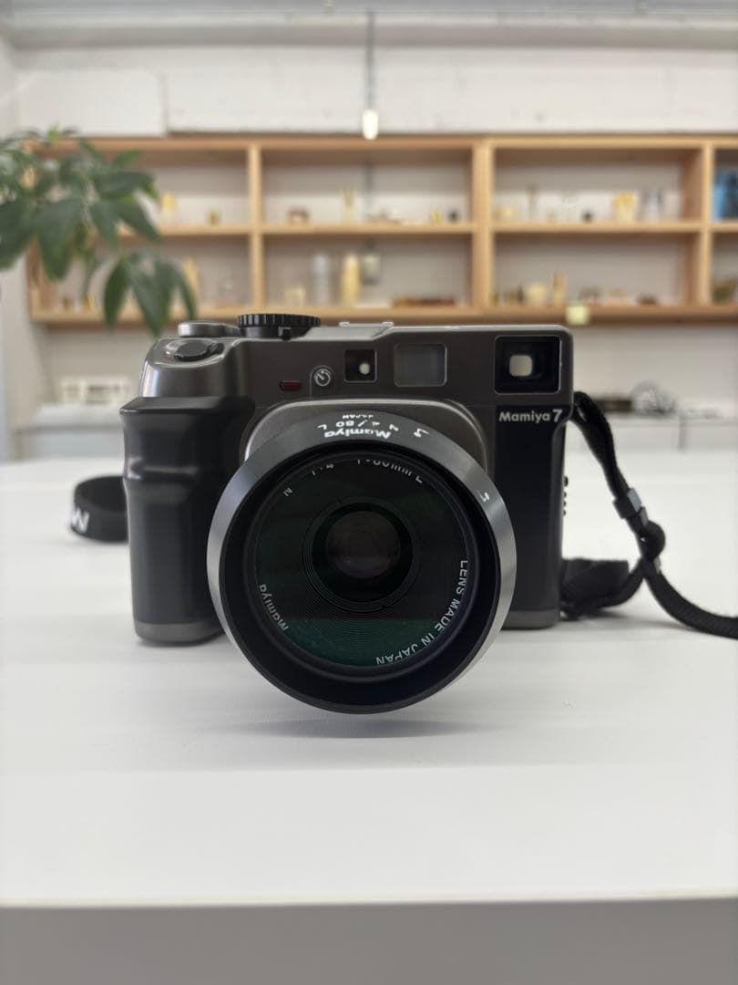Mamiya 7 中判フィルムカメラ 80mmレンズ付き