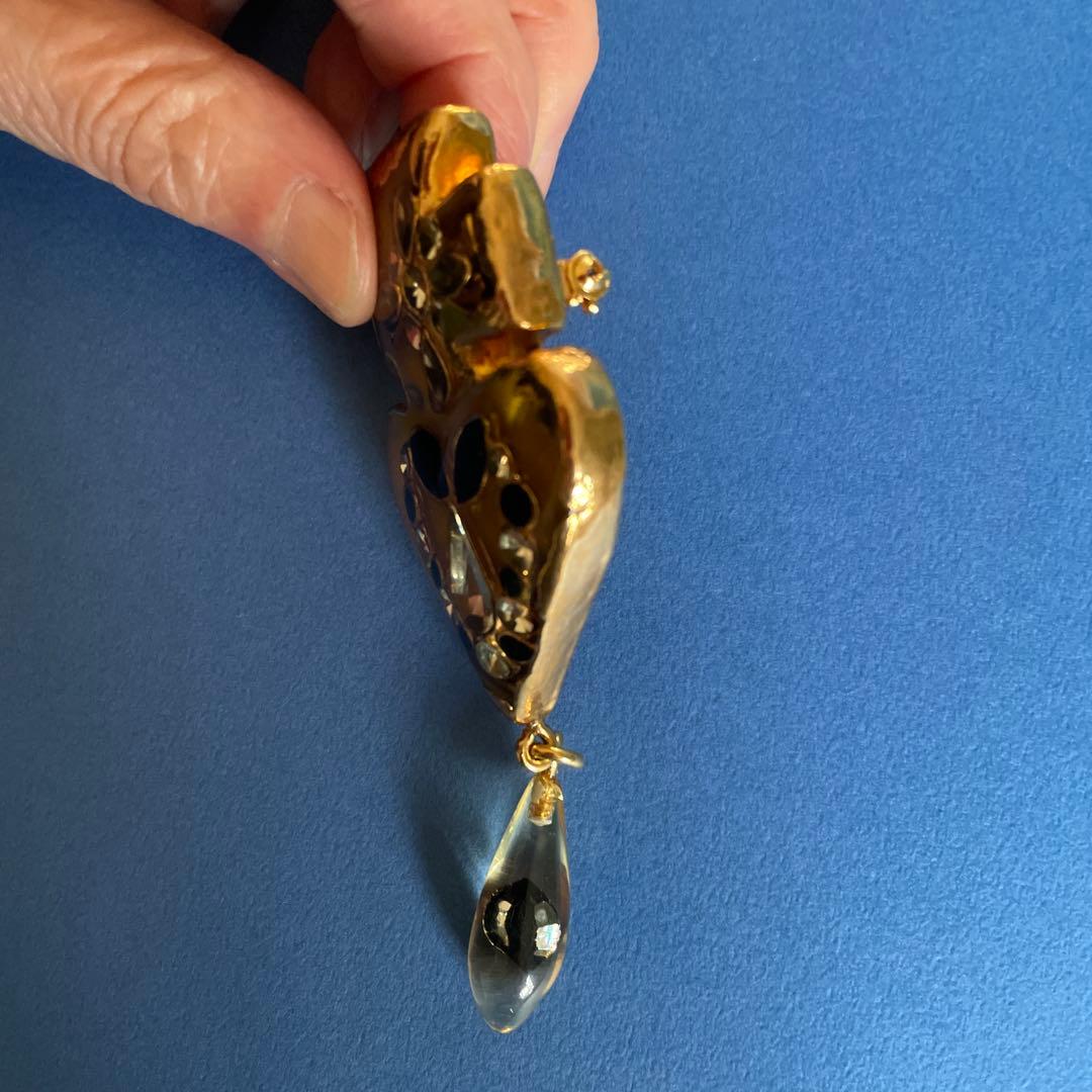 クリスチャン　ラクロア　ブローチ