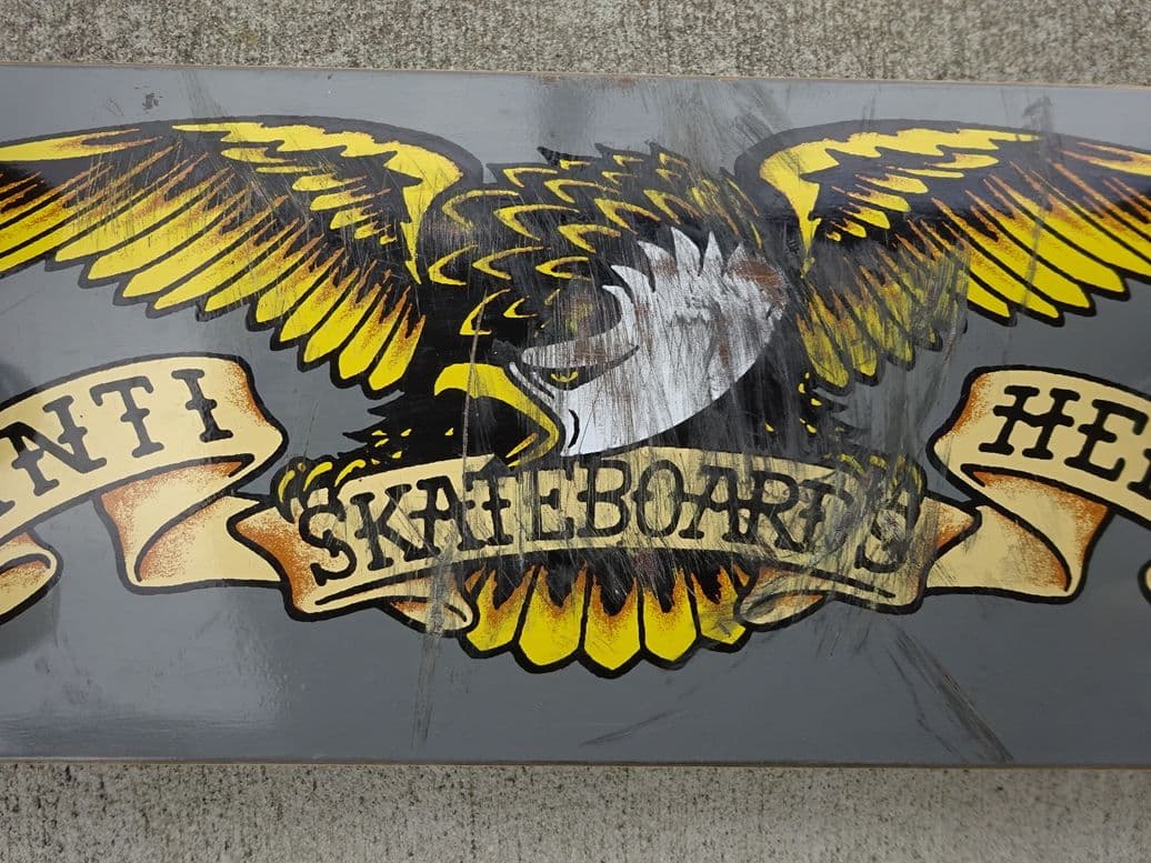 ANTI HERO スケートボード コンプリート 8.25×32