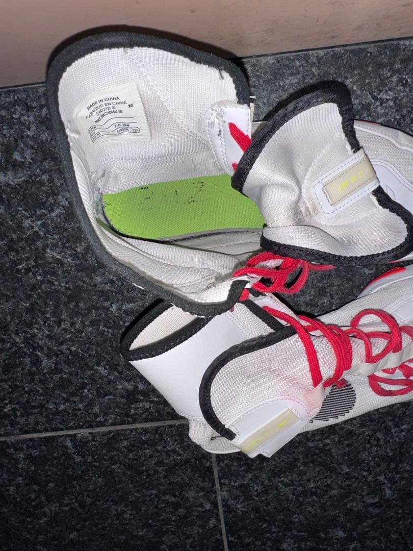 Nike ボクシングシューズ ホワイト/レッド/ピンク