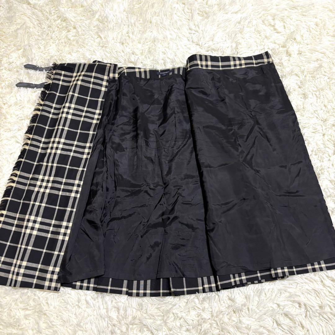 【極美品】バーバリー　ノバチェック ラップ プリーツ スカート 大きいサイズ