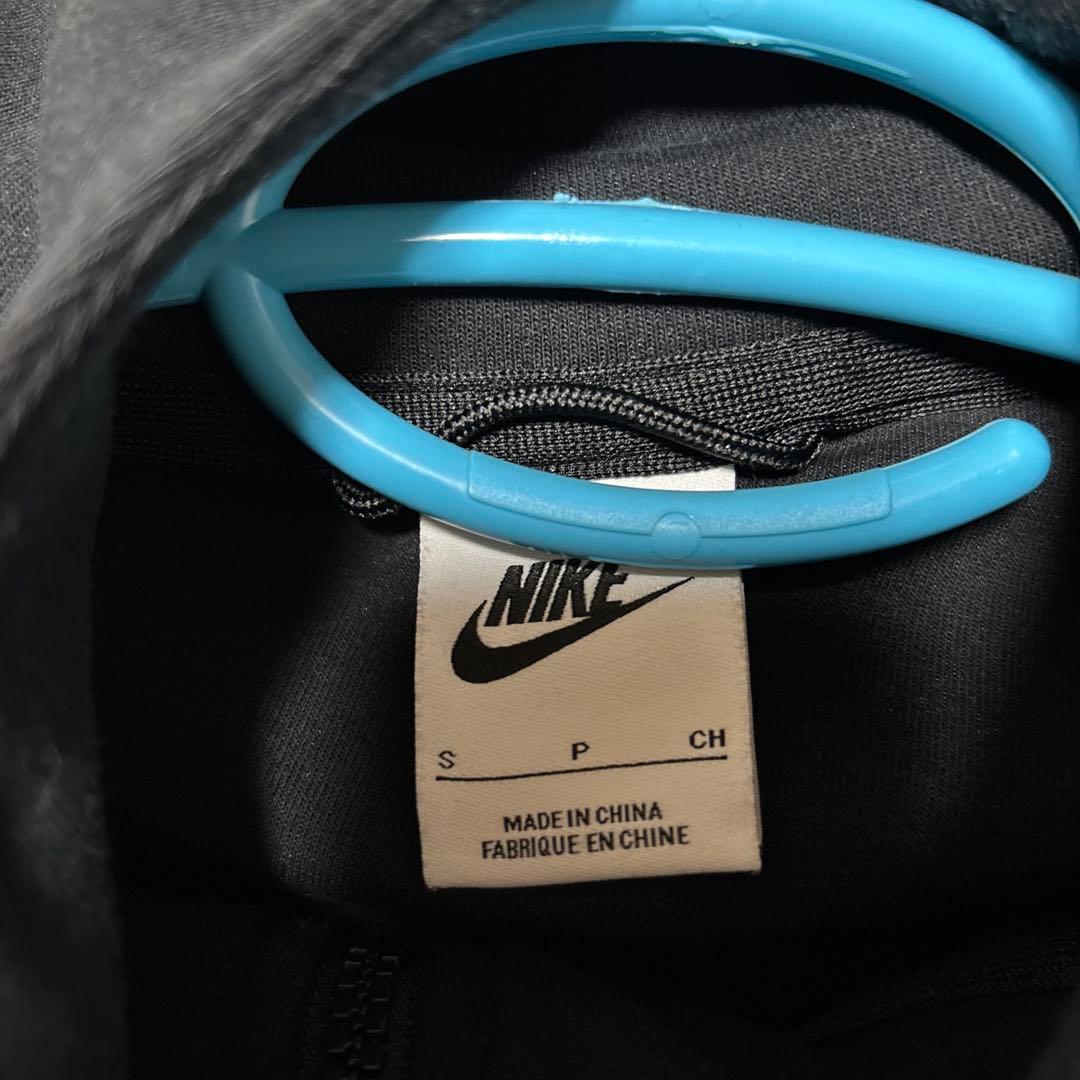 Nike フルジップ フード付きパーカー S ブラック