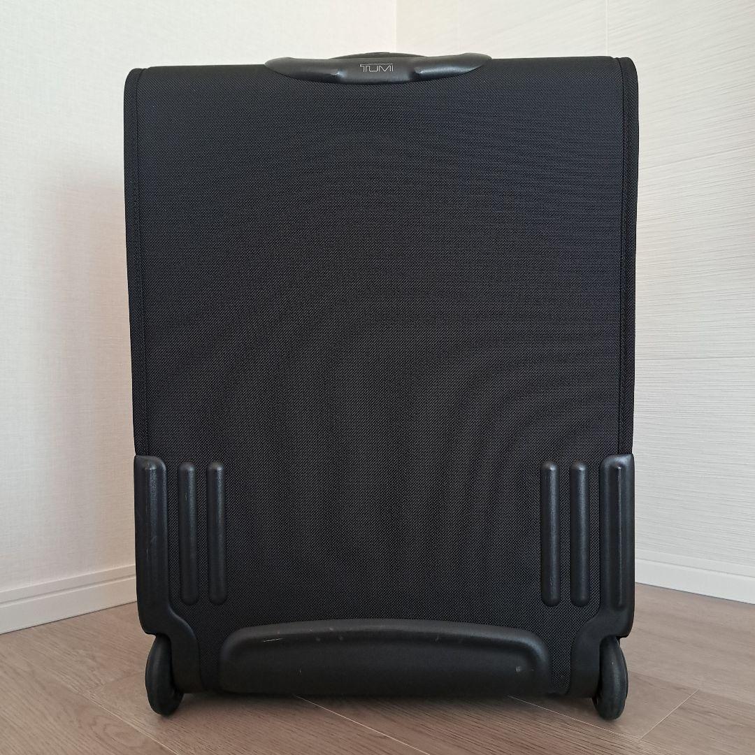 TUMI キャリーケース（スーツケース）22024D4